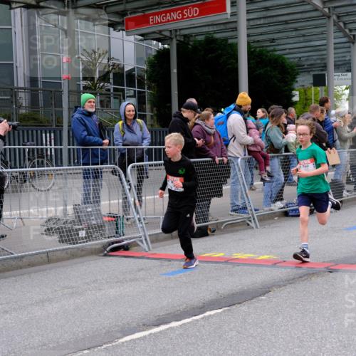 25.04.2026 - Das Zehntel Tim E. http://msf.ph/oto/9574119 25.04.2026 10:49:29 Ziel 5383, 5512, 5577, 5579, 5589, 5762, 6041, 6045, 6069, 6327, 6339, 6518, 6883, 7156, 7706, 7882, 7939, 7941 meine-sportfotos.de