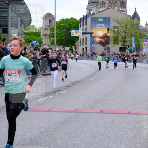 25.04.2026 - Das Zehntel Tim E. http://msf.ph/oto/9574122 25.04.2026 10:49:30 Ziel 5383, 5512, 5577, 5579, 5589, 5762, 6041, 6069, 6327, 6339, 6883, 7156, 7706, 7882, 7939, 7941 meine-sportfotos.de