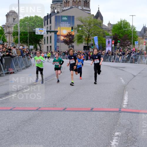 25.04.2026 - Das Zehntel Tim E. http://msf.ph/oto/9574135 25.04.2026 10:49:33 Ziel 5383, 5512, 5577, 5579, 5589, 6041, 6327, 6339, 6883, 7156, 7408, 7706, 7882, 7939, 7941 meine-sportfotos.de