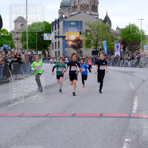 25.04.2026 - Das Zehntel Tim E. http://msf.ph/oto/9574138 25.04.2026 10:49:33 Ziel 5383, 5512, 5577, 5579, 5589, 6041, 6327, 6339, 6883, 7156, 7408, 7706, 7882, 7939, 7941 meine-sportfotos.de
