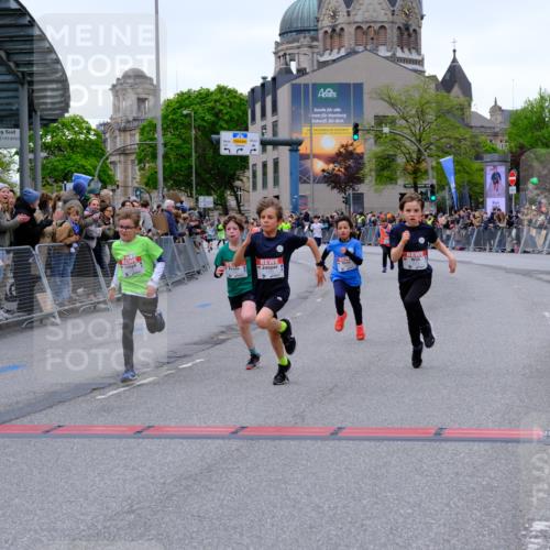 25.04.2026 - Das Zehntel Tim E. http://msf.ph/oto/9574142 25.04.2026 10:49:34 Ziel 5383, 5512, 5577, 5579, 5589, 6041, 6339, 6883, 7156, 7408, 7882, 7939, 7941 meine-sportfotos.de