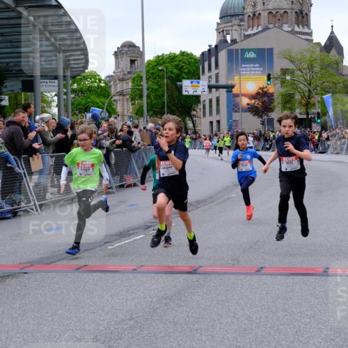 25.04.2026 - Das Zehntel Tim E. http://msf.ph/oto/9574145 25.04.2026 10:49:34 Ziel 5383, 5512, 5577, 5579, 5589, 6041, 6339, 6883, 7156, 7408, 7882, 7939, 7941 meine-sportfotos.de