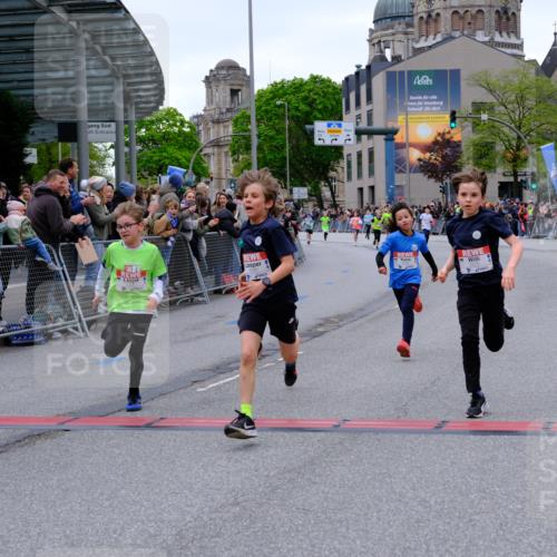 25.04.2026 - Das Zehntel Tim E. http://msf.ph/oto/9574146 25.04.2026 10:49:34 Ziel 5383, 5512, 5577, 5579, 5589, 6041, 6339, 6883, 7156, 7408, 7882, 7939, 7941 meine-sportfotos.de