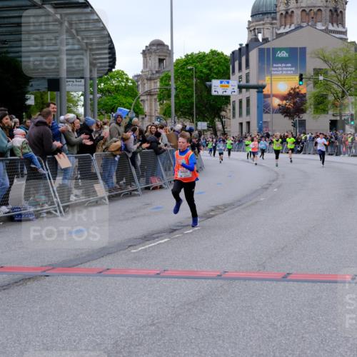 25.04.2026 - Das Zehntel Tim E. http://msf.ph/oto/9574158 25.04.2026 10:49:37 Ziel 5005, 5383, 5577, 5579, 5589, 6339, 6883, 7156, 7408, 7882 meine-sportfotos.de