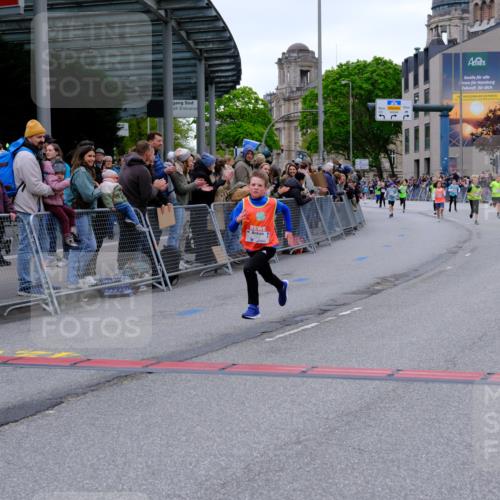 25.04.2026 - Das Zehntel Tim E. http://msf.ph/oto/9574162 25.04.2026 10:49:37 Ziel 5005, 5383, 5577, 5579, 5589, 6339, 6883, 7156, 7408, 7882 meine-sportfotos.de
