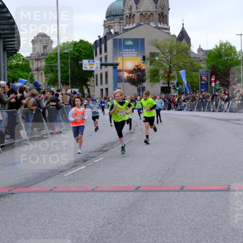 25.04.2026 - Das Zehntel Tim E. http://msf.ph/oto/9574170 25.04.2026 10:49:43 Ziel 5005, 5304, 6042, 6044, 6075, 6210, 6248, 7259, 7408, 7409, 7635 meine-sportfotos.de