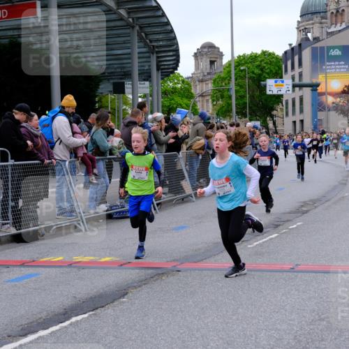 25.04.2026 - Das Zehntel Tim E. http://msf.ph/oto/9574203 25.04.2026 10:49:48 Ziel 5304, 5444, 5833, 6042, 6044, 6075, 6210, 6248, 7259, 7409, 7635 meine-sportfotos.de