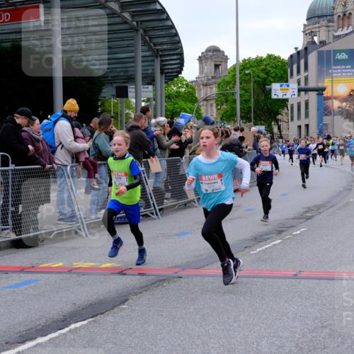 25.04.2026 - Das Zehntel Tim E. http://msf.ph/oto/9574204 25.04.2026 10:49:48 Ziel 5304, 5444, 5833, 6042, 6044, 6075, 6210, 6248, 7259, 7409, 7635 meine-sportfotos.de
