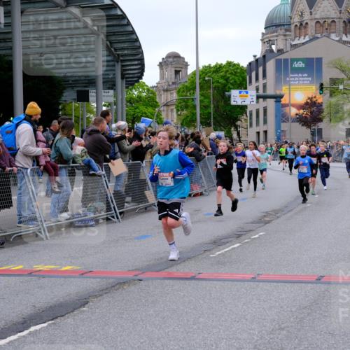 25.04.2026 - Das Zehntel Tim E. http://msf.ph/oto/9574227 25.04.2026 10:49:53 Ziel 5101, 5444, 5587, 5833, 6042, 6043, 6044, 6210, 6248, 6332, 6349, 6684, 7257, 7635, 7695, 8032, 8040, 8051 meine-sportfotos.de