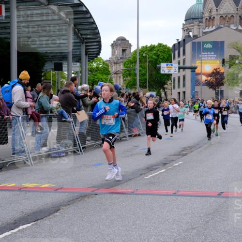 25.04.2026 - Das Zehntel Tim E. http://msf.ph/oto/9574228 25.04.2026 10:49:53 Ziel 5101, 5444, 5587, 5833, 6042, 6043, 6044, 6210, 6248, 6332, 6349, 6684, 7257, 7635, 7695, 8032, 8040, 8051 meine-sportfotos.de