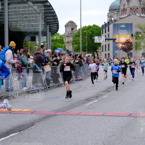25.04.2026 - Das Zehntel Tim E. http://msf.ph/oto/9574232 25.04.2026 10:49:54 Ziel 5101, 5444, 5587, 5833, 6043, 6044, 6210, 6248, 6332, 6349, 6414, 6684, 7257, 7688, 7695, 8032, 8040, 8051 meine-sportfotos.de