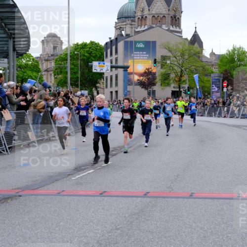 25.04.2026 - Das Zehntel Tim E. http://msf.ph/oto/9574235 25.04.2026 10:49:55 Ziel 5101, 5444, 5587, 5833, 6043, 6210, 6332, 6349, 6414, 6684, 7257, 7688, 7695, 8032, 8040, 8051 meine-sportfotos.de