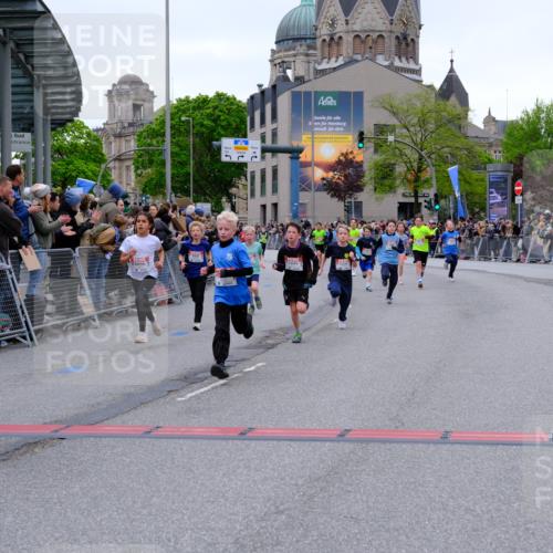 25.04.2026 - Das Zehntel Tim E. http://msf.ph/oto/9574236 25.04.2026 10:49:55 Ziel 5101, 5444, 5587, 5833, 6043, 6210, 6332, 6349, 6414, 6684, 7257, 7688, 7695, 8032, 8040, 8051 meine-sportfotos.de