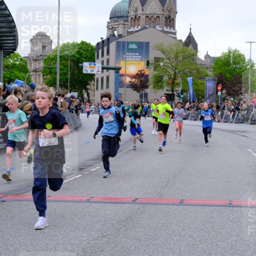 25.04.2026 - Das Zehntel Tim E. http://msf.ph/oto/9574250 25.04.2026 10:49:57 Ziel 5101, 5444, 5587, 5833, 6043, 6332, 6349, 6414, 6684, 6710, 7257, 7260, 7688, 7695, 8032, 8037, 8040, 8051 meine-sportfotos.de