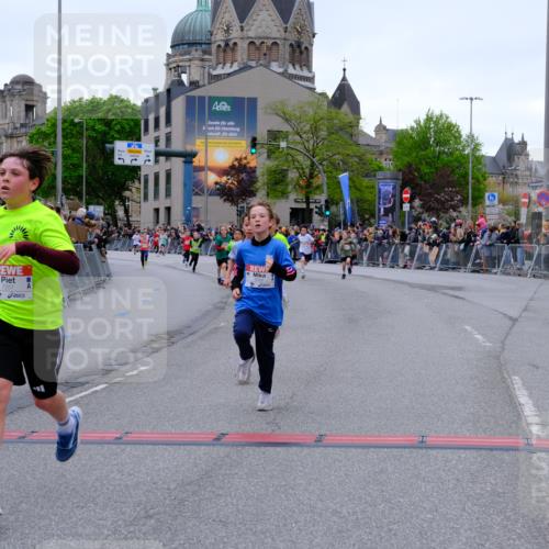 25.04.2026 - Das Zehntel Tim E. http://msf.ph/oto/9574265 25.04.2026 10:49:59 Ziel 5101, 5587, 5833, 6043, 6332, 6349, 6414, 6684, 6710, 7257, 7260, 7688, 7695, 7929, 8032, 8037, 8040, 8051, 8054 meine-sportfotos.de