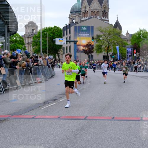 25.04.2026 - Das Zehntel Tim E. http://msf.ph/oto/9574277 25.04.2026 10:50:01 Ziel 5101, 5587, 6043, 6332, 6349, 6414, 6684, 6710, 7257, 7260, 7688, 7695, 7929, 7951, 8032, 8037, 8040, 8051, 8054 meine-sportfotos.de