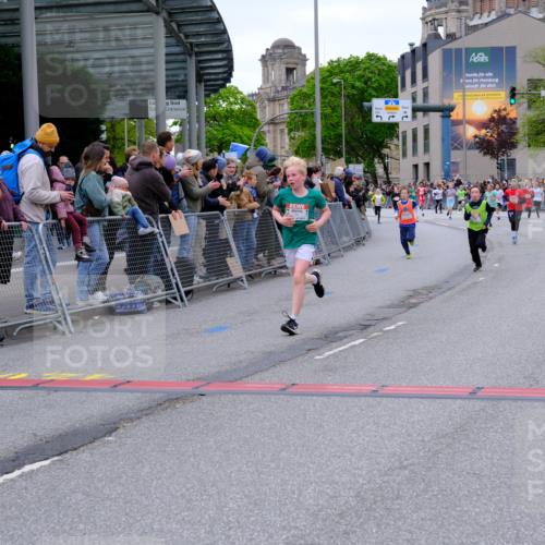 25.04.2026 - Das Zehntel Tim E. http://msf.ph/oto/9574296 25.04.2026 10:50:05 Ziel 5391, 5587, 6059, 6066, 6119, 6349, 6414, 6710, 7257, 7260, 7393, 7582, 7688, 7929, 7951, 8037, 8054 meine-sportfotos.de