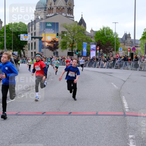 25.04.2026 - Das Zehntel Tim E. http://msf.ph/oto/9574316 25.04.2026 10:50:09 Ziel 5391, 6000, 6059, 6066, 6119, 6141, 6410, 6510, 6533, 6710, 7393, 7501, 7582, 7929, 7951, 8037, 8054 meine-sportfotos.de