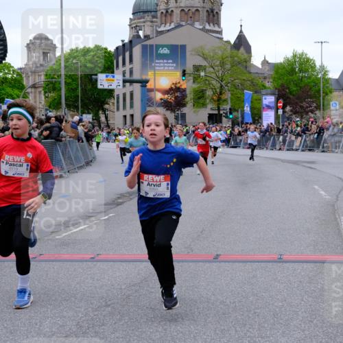 25.04.2026 - Das Zehntel Tim E. http://msf.ph/oto/9574324 25.04.2026 10:50:10 Ziel 5036, 5391, 6000, 6059, 6066, 6119, 6141, 6410, 6510, 6525, 6533, 7393, 7501, 7582, 7929, 7951, 8054 meine-sportfotos.de