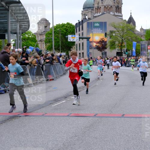 25.04.2026 - Das Zehntel Tim E. http://msf.ph/oto/9574335 25.04.2026 10:50:12 Ziel 5036, 5391, 5482, 6000, 6059, 6066, 6119, 6141, 6410, 6510, 6525, 6533, 6555, 7393, 7501, 7582, 7704, 7951 meine-sportfotos.de