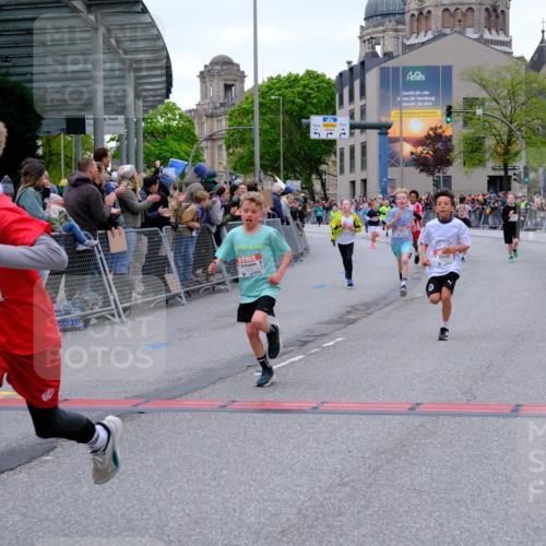 25.04.2026 - Das Zehntel Tim E. http://msf.ph/oto/9574341 25.04.2026 10:50:13 Ziel 5036, 5391, 5482, 6000, 6059, 6066, 6119, 6141, 6410, 6510, 6525, 6533, 6555, 7331, 7393, 7501, 7582, 7704 meine-sportfotos.de