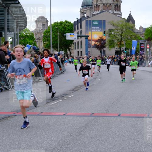 25.04.2026 - Das Zehntel Tim E. http://msf.ph/oto/9574351 25.04.2026 10:50:16 Ziel 5036, 5287, 5298, 5391, 5482, 6000, 6119, 6141, 6410, 6510, 6525, 6533, 6555, 6733, 7331, 7501, 7704 meine-sportfotos.de