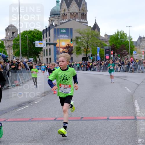 25.04.2026 - Das Zehntel Tim E. http://msf.ph/oto/9574367 25.04.2026 10:50:19 Ziel 5036, 5110, 5287, 5298, 5482, 5736, 6000, 6410, 6510, 6525, 6533, 6555, 6717, 6733, 7331, 7704, 7928 meine-sportfotos.de