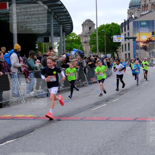25.04.2026 - Das Zehntel Tim E. http://msf.ph/oto/9574374 25.04.2026 10:50:21 Ziel 5036, 5110, 5287, 5298, 5482, 5736, 6099, 6410, 6525, 6555, 6717, 6733, 7331, 7704, 7928 meine-sportfotos.de