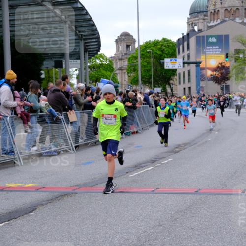 25.04.2026 - Das Zehntel Tim E. http://msf.ph/oto/9574398 25.04.2026 10:50:25 Ziel 5110, 5287, 5298, 5422, 5457, 5458, 5736, 5743, 5811, 5869, 5885, 6099, 6496, 6717, 6733, 6919, 7104, 7331, 7546, 7725, 7928 meine-sportfotos.de