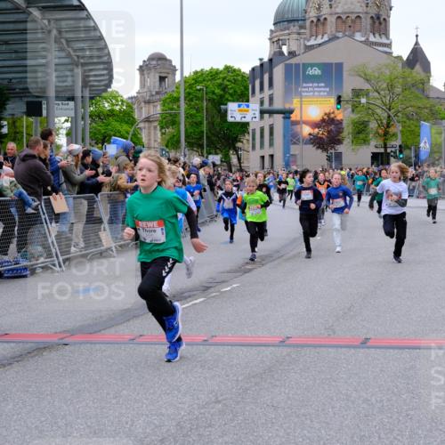 25.04.2026 - Das Zehntel Tim E. http://msf.ph/oto/9574420 25.04.2026 10:50:29 Ziel 5110, 5422, 5457, 5458, 5736, 5743, 5811, 5869, 5885, 6099, 6496, 6717, 6919, 7104, 7198, 7199, 7201, 7391, 7546, 7725, 7928, 7955, 7968 meine-sportfotos.de