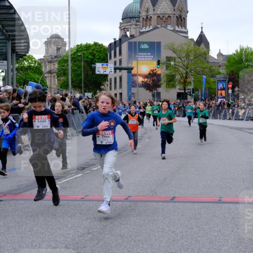 25.04.2026 - Das Zehntel Tim E. http://msf.ph/oto/9574433 25.04.2026 10:50:31 Ziel 5422, 5457, 5458, 5580, 5743, 5811, 5869, 5885, 5924, 6099, 6496, 6508, 6717, 6919, 6993, 7104, 7198, 7199, 7201, 7391, 7546, 7725, 7955, 7968 meine-sportfotos.de