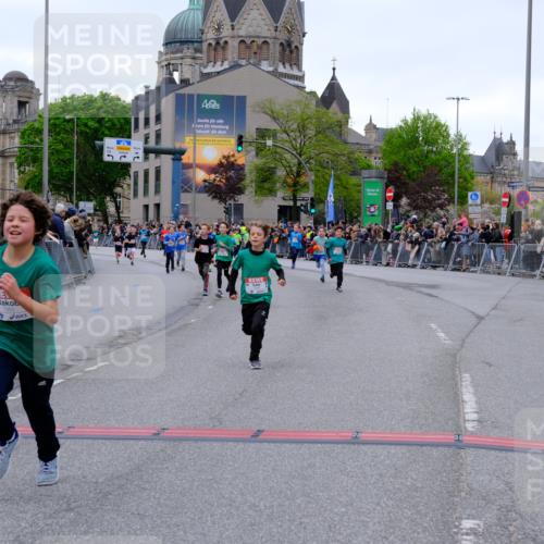 25.04.2026 - Das Zehntel Tim E. http://msf.ph/oto/9574443 25.04.2026 10:50:33 Ziel 5422, 5457, 5458, 5580, 5743, 5811, 5869, 5885, 5924, 6039, 6099, 6496, 6508, 6919, 6993, 7104, 7198, 7199, 7201, 7391, 7546, 7725, 7955, 7968 meine-sportfotos.de