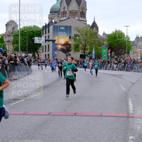 25.04.2026 - Das Zehntel Tim E. http://msf.ph/oto/9574445 25.04.2026 10:50:33 Ziel 5422, 5457, 5458, 5580, 5743, 5811, 5869, 5885, 5924, 6039, 6099, 6496, 6508, 6919, 6993, 7104, 7198, 7199, 7201, 7391, 7546, 7725, 7955, 7968 meine-sportfotos.de