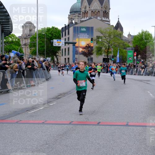 25.04.2026 - Das Zehntel Tim E. http://msf.ph/oto/9574449 25.04.2026 10:50:34 Ziel 5422, 5457, 5458, 5580, 5743, 5811, 5869, 5885, 5924, 6039, 6336, 6496, 6508, 6919, 6993, 7104, 7198, 7199, 7201, 7337, 7391, 7546, 7725, 7955, 7968 meine-sportfotos.de