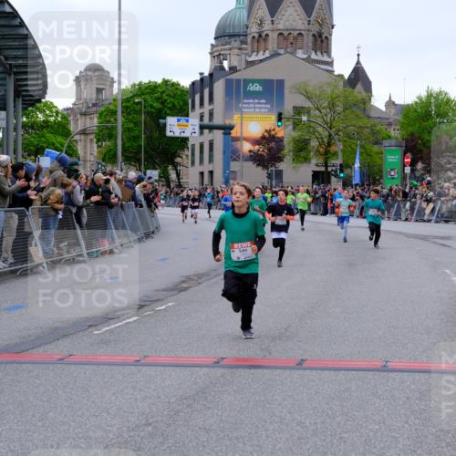 25.04.2026 - Das Zehntel Tim E. http://msf.ph/oto/9574450 25.04.2026 10:50:34 Ziel 5422, 5457, 5458, 5580, 5743, 5811, 5869, 5885, 5924, 6039, 6336, 6496, 6508, 6919, 6993, 7104, 7198, 7199, 7201, 7337, 7391, 7546, 7725, 7955, 7968 meine-sportfotos.de