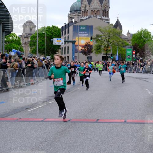 25.04.2026 - Das Zehntel Tim E. http://msf.ph/oto/9574454 25.04.2026 10:50:34 Ziel 5422, 5457, 5458, 5580, 5743, 5811, 5869, 5885, 5924, 6039, 6336, 6496, 6508, 6919, 6993, 7104, 7198, 7199, 7201, 7337, 7391, 7546, 7725, 7955, 7968 meine-sportfotos.de