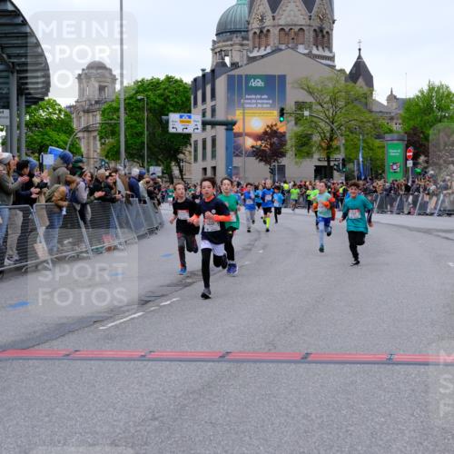 25.04.2026 - Das Zehntel Tim E. http://msf.ph/oto/9574458 25.04.2026 10:50:35 Ziel 5422, 5457, 5458, 5580, 5743, 5752, 5811, 5869, 5885, 5924, 6039, 6336, 6343, 6353, 6496, 6508, 6919, 6993, 7104, 7198, 7199, 7201, 7337, 7391, 7725, 7955, 7968 meine-sportfotos.de