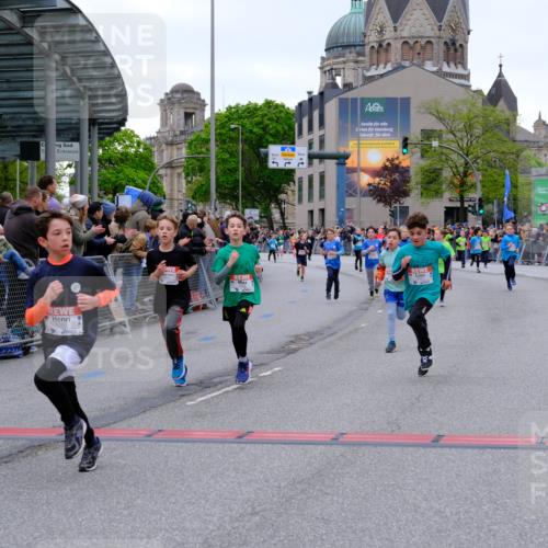 25.04.2026 - Das Zehntel Tim E. http://msf.ph/oto/9574468 25.04.2026 10:50:37 Ziel 5422, 5457, 5458, 5566, 5580, 5743, 5752, 5924, 6039, 6336, 6343, 6353, 6508, 6907, 6910, 6993, 7104, 7198, 7199, 7201, 7337, 7391, 7955, 7968 meine-sportfotos.de