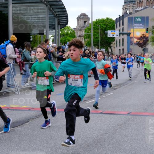25.04.2026 - Das Zehntel Tim E. http://msf.ph/oto/9574477 25.04.2026 10:50:38 Ziel 5481, 5566, 5572, 5580, 5752, 5924, 6039, 6336, 6343, 6353, 6508, 6907, 6910, 6993, 7198, 7199, 7201, 7337, 7391, 7955, 7968 meine-sportfotos.de