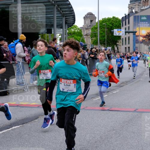25.04.2026 - Das Zehntel Tim E. http://msf.ph/oto/9574478 25.04.2026 10:50:38 Ziel 5481, 5566, 5572, 5580, 5752, 5924, 6039, 6336, 6343, 6353, 6508, 6907, 6910, 6993, 7198, 7199, 7201, 7337, 7391, 7955, 7968 meine-sportfotos.de