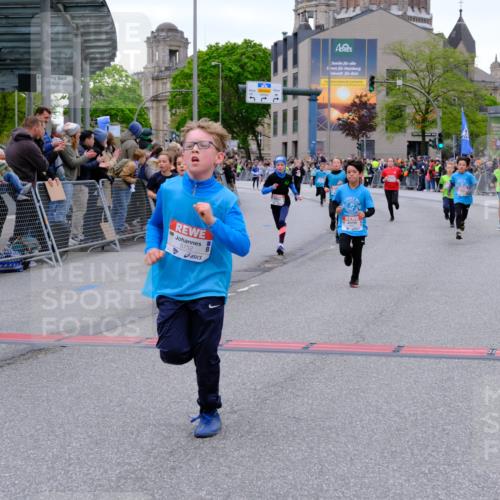 25.04.2026 - Das Zehntel Tim E. http://msf.ph/oto/9574501 25.04.2026 10:50:42 Ziel 5273, 5276, 5281, 5481, 5566, 5572, 5580, 5728, 5752, 5834, 5924, 6039, 6151, 6336, 6343, 6353, 6508, 6890, 6907, 6910, 6993, 7337 meine-sportfotos.de