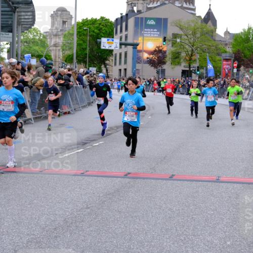 25.04.2026 - Das Zehntel Tim E. http://msf.ph/oto/9574504 25.04.2026 10:50:43 Ziel 5273, 5276, 5281, 5481, 5566, 5572, 5728, 5752, 5834, 5924, 6039, 6151, 6336, 6343, 6353, 6508, 6890, 6907, 6910, 6993, 7337 meine-sportfotos.de