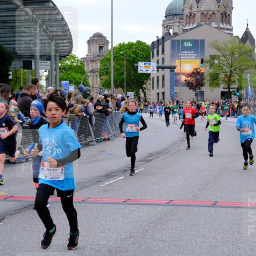 25.04.2026 - Das Zehntel Tim E. http://msf.ph/oto/9574511 25.04.2026 10:50:44 Ziel 5273, 5276, 5281, 5481, 5566, 5572, 5728, 5752, 5834, 6039, 6151, 6336, 6343, 6353, 6890, 6907, 6910, 7337 meine-sportfotos.de