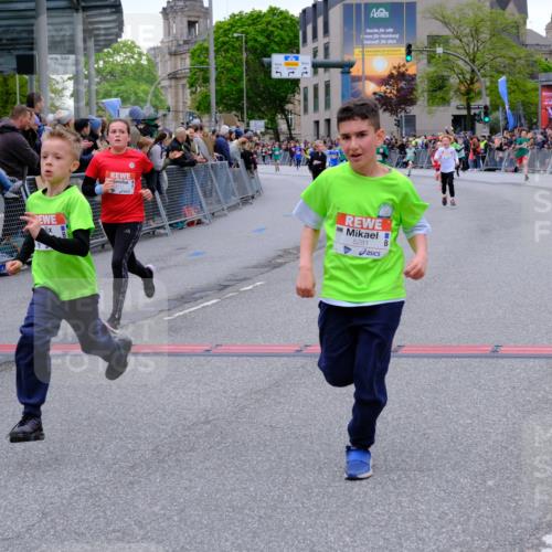 25.04.2026 - Das Zehntel Tim E. http://msf.ph/oto/9574524 25.04.2026 10:50:46 Ziel 5273, 5276, 5281, 5481, 5566, 5572, 5728, 5752, 5834, 6151, 6336, 6343, 6353, 6890, 6907, 6910, 6966, 6967, 7337 meine-sportfotos.de