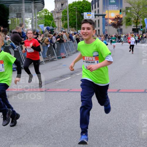 25.04.2026 - Das Zehntel Tim E. http://msf.ph/oto/9574526 25.04.2026 10:50:46 Ziel 5273, 5276, 5281, 5481, 5566, 5572, 5728, 5752, 5834, 6151, 6336, 6343, 6353, 6890, 6907, 6910, 6966, 6967, 7337 meine-sportfotos.de