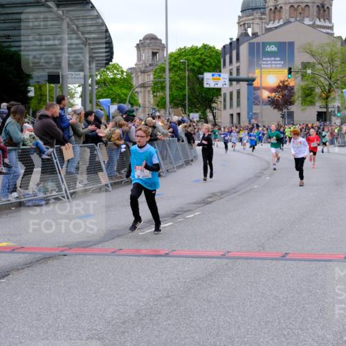 25.04.2026 - Das Zehntel Tim E. http://msf.ph/oto/9574531 25.04.2026 10:50:48 Ziel 5273, 5276, 5281, 5481, 5566, 5572, 5728, 5834, 6040, 6052, 6117, 6151, 6890, 6907, 6910, 6966, 6967, 7935, 7953 meine-sportfotos.de