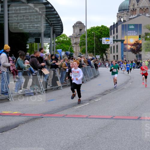 25.04.2026 - Das Zehntel Tim E. http://msf.ph/oto/9574542 25.04.2026 10:50:50 Ziel 5273, 5276, 5281, 5414, 5435, 5481, 5572, 5728, 5834, 6040, 6052, 6117, 6151, 6890, 6966, 6967, 7325, 7935, 7953 meine-sportfotos.de