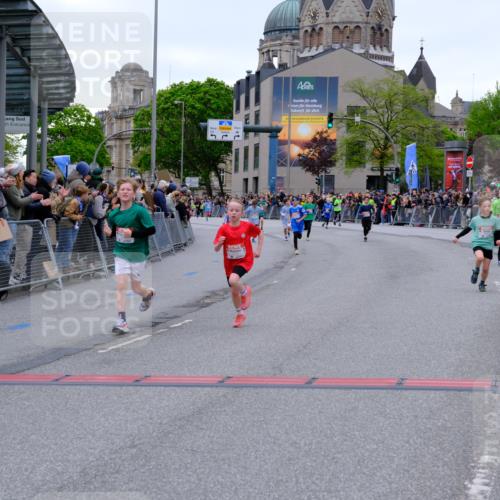 25.04.2026 - Das Zehntel Tim E. http://msf.ph/oto/9574546 25.04.2026 10:50:52 Ziel 5273, 5414, 5435, 5728, 6040, 6052, 6117, 6151, 6531, 6966, 6967, 7145, 7325, 7935, 7953 meine-sportfotos.de