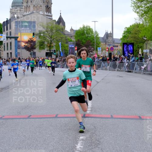 25.04.2026 - Das Zehntel Tim E. http://msf.ph/oto/9574553 25.04.2026 10:50:53 Ziel 5414, 5435, 5728, 6040, 6052, 6117, 6208, 6425, 6531, 6966, 6967, 7145, 7325, 7935, 7953 meine-sportfotos.de