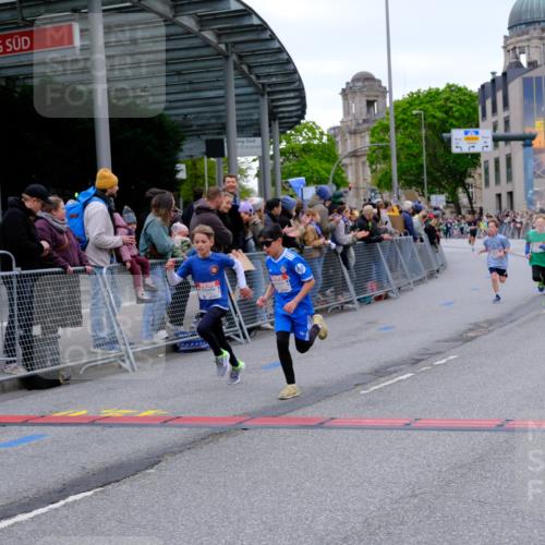 25.04.2026 - Das Zehntel Tim E. http://msf.ph/oto/9574562 25.04.2026 10:50:56 Ziel 5414, 5435, 6040, 6052, 6117, 6208, 6420, 6425, 6531, 6966, 6967, 7145, 7325, 7914, 7935, 7953, 8060, 8061 meine-sportfotos.de